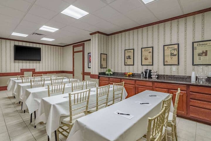 Meeting facility